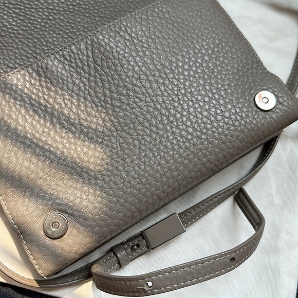AUX Auxiliary Aritzia) Calisch Cow Leather Grey CrossBody Shoulder Bag Purse - Picture 8 of 11
